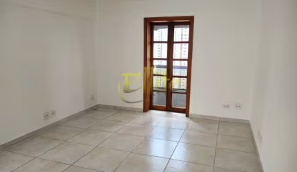 Apartamento sem mobília de 02 dormitórios para locação em Pinheiros, São Paulo!