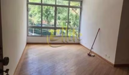 Apartamento sem mobília com 02 dormitórios para locação na região da Vila Nova Conceição em São Paulo!
