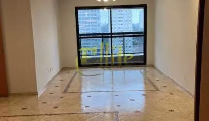 Apartamento sem mobília com 04 dormitórios para locação e venda na região de Santo Amaro, em São Paulo!