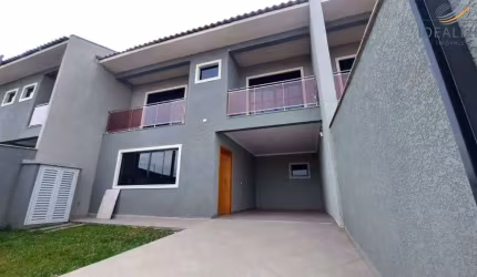 Casa com 3 quartos à venda na Rua Margarida Pianaro Moro, Cruzeiro, São José dos Pinhais, 178 m2 por R$ 790.000