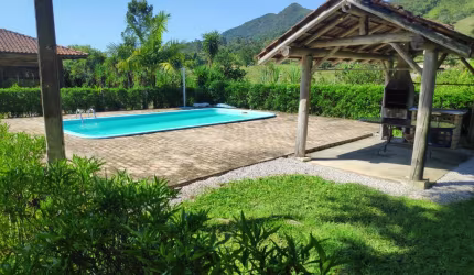 Terreno à Venda em zona rural – Localização Privilegiada em Condomínio Fechado!