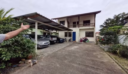 Casa para Venda em Navegantes, São Pedro, 5 dormitórios, 2 suítes, 3 banheiros, 3 vagas