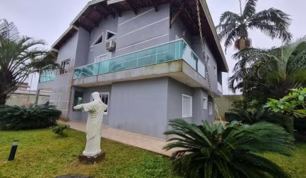 Sobrado de Cinema no Balneário Flórida - 2 Lotes de Terreno!