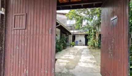Um sítio no Flórida, com casa e uma loja!!!