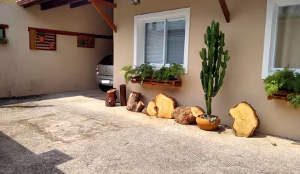 CASA À VENDA, 5 DORMITÓRIOS, BALNEÁRIO FLÓRIDA, PRAIA GRANDE, SP
