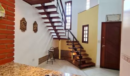 SOBRADO À VENDA, BAIRRO JD. REAL, EM PRAIA GRANDE, SP.