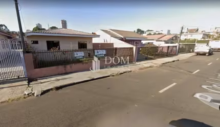 CASA À VENDA NO BATEL