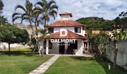 Geribá - Búzios - Casa com excelente localização,  com terreno de 800m²