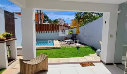 Palmeiras - Cabo Frio/RJ - Casa com 3 dormitórios à venda, 200 m² por R$ 2.000.000;