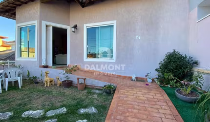 Dunas do Peró - Cabo Frio/RJ - Casa de 3 quartos em condomínio fechado com área de lazer.