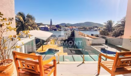 Ogiva - Cabo Frio/RJ - Casa de Alto Padrão com vista e acesso ao Canal do Itajuru.