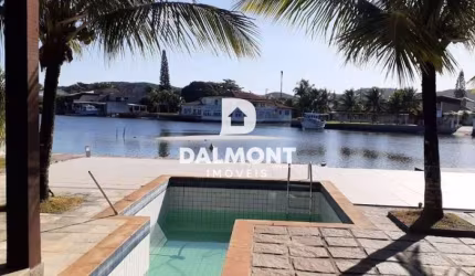 Ogiva - Cabo Frio - Maravilhosa em condomínio com vista para o Canal do Itajuru