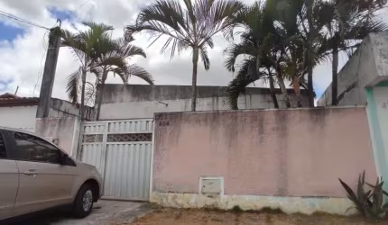 Casa em Brasília  -  Feira de Santana