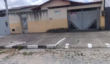 Casa em Lagoa Grande  -  Feira de Santana