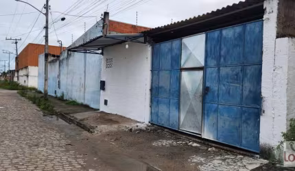 Galpão no Bairro Tomba próximo ao CIS- Feira de Santana
