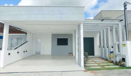 Casa de Condominio em Registro  -  Feira de Santana