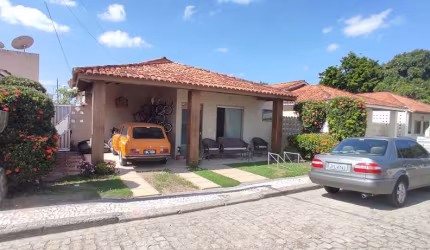 Casa de Condominio em Santo Antônio dos Prazeres  -  Feira de Santana