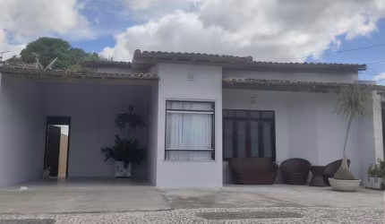 Casa de Condominio em Brasília /jomafa  -  Feira de Santana