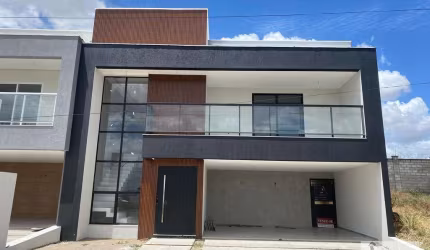 Casa de Condominio em Nova Esperança  ( Jardim Das Flôres) Feira de Santana-BA.