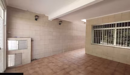 Sobrado com 03 Dormitórios ( 1 Suíte com Terraço), 02 Vagas para automóvel, bairro extremamente arborizado- perto da USP ( Jd Rizzo - Butantã).