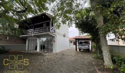 Sobrado Próximo ao Mar