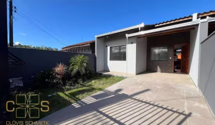 CASA COM SUÍTE