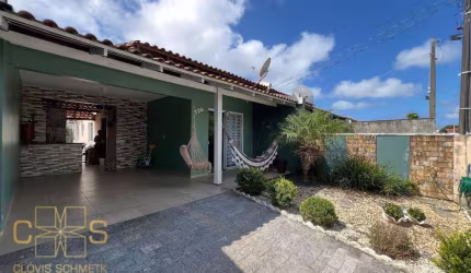 CASA SEMI MOBILIADA