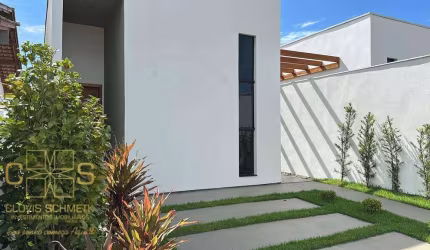 CASA LINDA COM PROJETO DIFERENCIADO
