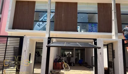 SOBRADO COM 3 SUÍTES
