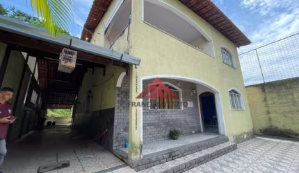 Casa com 3 dormitórios à venda por R$ 350.000,00 - Pita - São Gonçalo/RJ