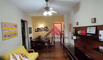 Amplo apartamento com 03 quartos,vaga de garagem no jardim icarai.