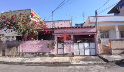 Casa com 2 quartos à venda por R$ 360.000 - Camarão - São Gonçalo/RJ
