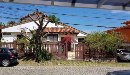 Casa com 7 dormitórios à venda, 410 m² por R$ 1.470.000,00 - Camboinhas - Niterói/RJ
