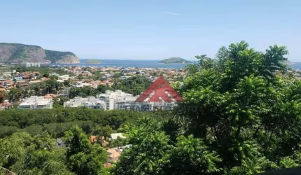 Casa com 3 quartos à venda, 400 m por  2.200.000 - Piratininga - Niterói-RJ