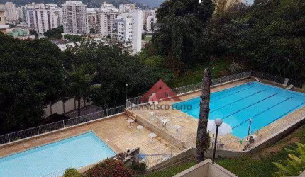 Apartamento com 2 quartos, 62m à venda por  350.000, 1vaga