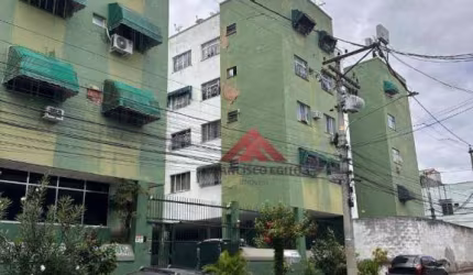 Apartamento com 2 dormitórios à venda, 56 m² por R$ 180.000,00 - Porto da Pedra - São Gonçalo/RJ
