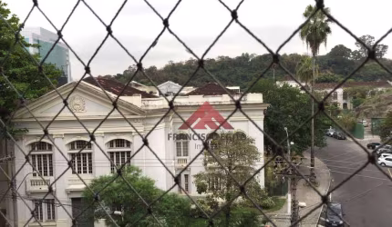 Apartamento com 2 dormitórios à venda, 80 m² por R$ 390.000,00 - Centro - Niterói/RJ