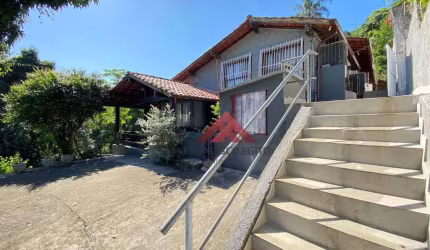 Casa com 3 suítes à venda, 392 m² por R$ 1.500.000 - Vila Progresso - Niterói/RJ