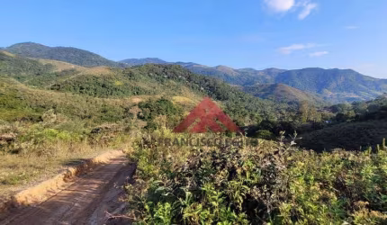 Área à venda, 312978 m por 1.400.000 - Faraó de Cima - Cachoeiras de Macacu - RJ