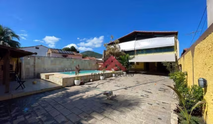 Casa com 4 quartos à venda 306 m em Piratininga  Niterói/Rio de Janeiro