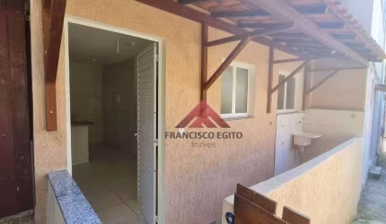Casa com 2 quartos para alugar, 42m por 680,00 reais ao mês - Sete Pontes - São Gonçalo - RJ