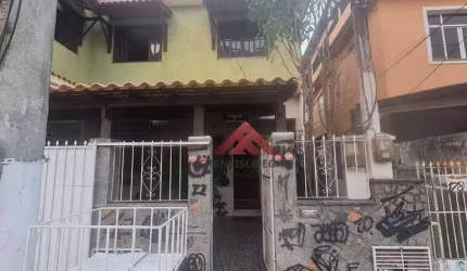 Casa à venda, 115m por 685.000 mil reais - Brasilândia - São Gonçalo RJ