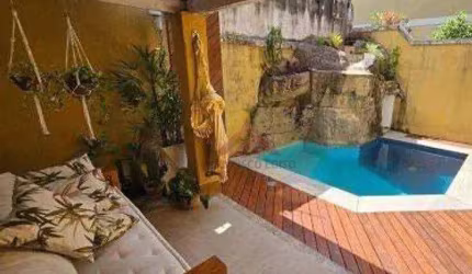 Casa com 3 dormitórios à venda, 180 m² por R$ 745.000,00 - Itaipu - Niterói/RJ