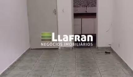 Apartamento 2 dormitórios Condomínio Por do Sol
