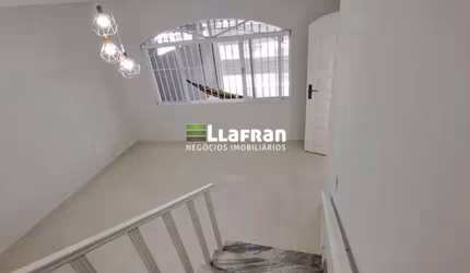 Sobrado de 3 dormitórios no Jardim Bonfiglioli