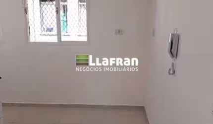 Apartamento 2 dormitórios Cond Flores do Campo