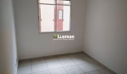 Apartamento 2 dorm Cond Jardim Maria Sampaio