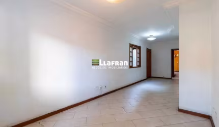 Sobrado 4 dormitórios Jardim Lar São Paulo