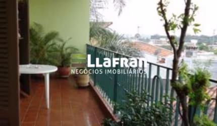 Casa 4 dormitórios Jardim Caner Taboão da Serra