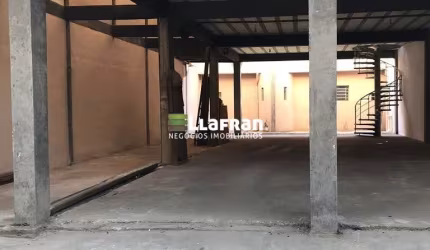 Salão comercial próximo a Vila das Belezas